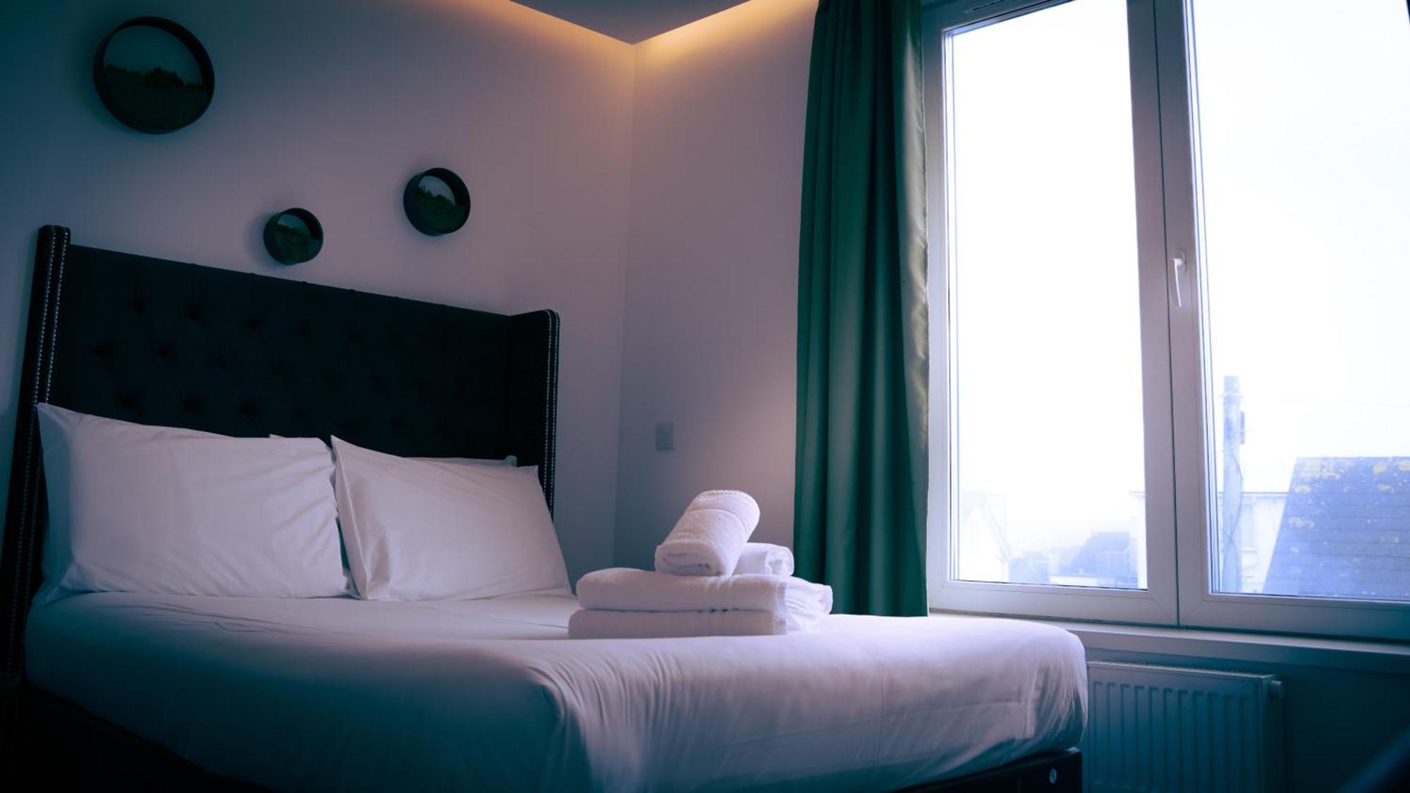 Oyo Newquay Beach Hotel ภายนอก รูปภาพ